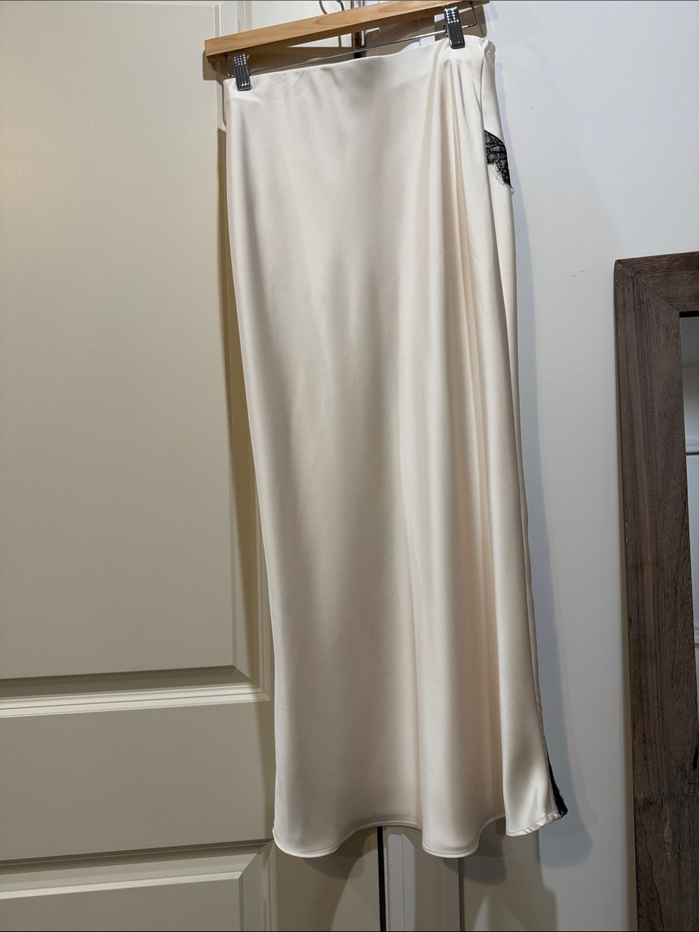 Zara Ivory Satin Maxi Skirt with Black Lace Diagonal Trim - Picture 2 of 2